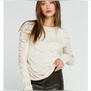 We The Free Natasha Tee White Ruffles Ruching Small